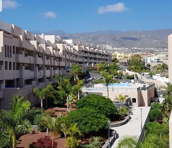 דירה Rated Huge Sunny Terrace Heated Pool Parking Wifi