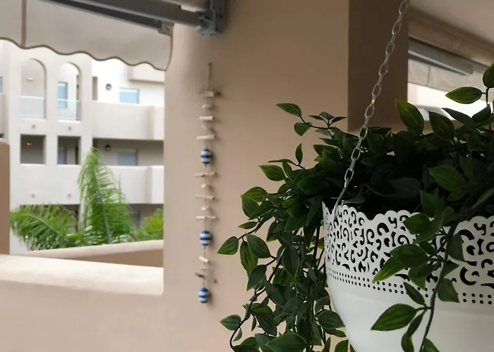 Rated Huge Sunny Terrace Heated Pool Parking Wifi Apartamento