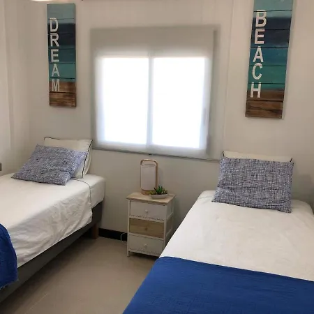Rated Huge Sunny Terrace Heated Pool Parking Wifi * Адехе